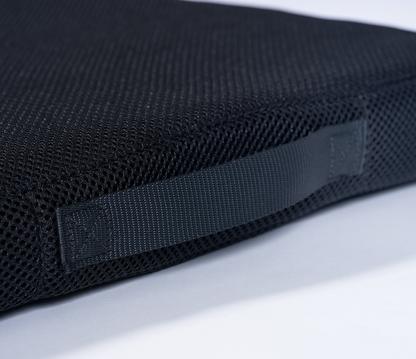 carry handle of the seat topper close up